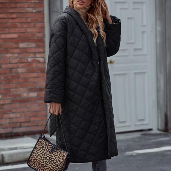 Classic Qulited Black Belted Jacket - Picture 6 of 7